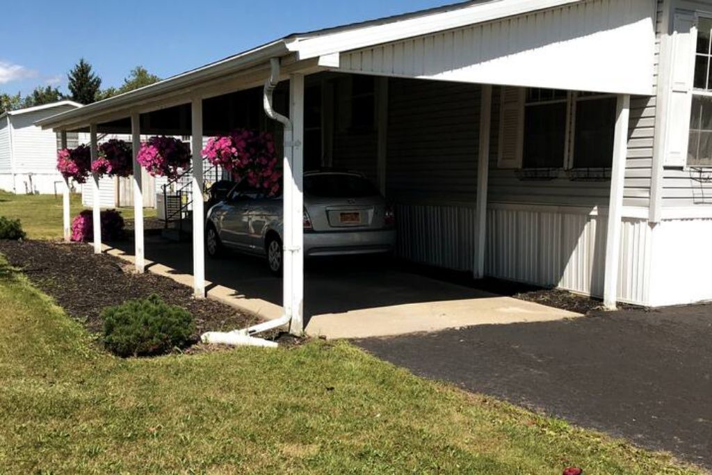 Photo of Outdoor in South Lockport