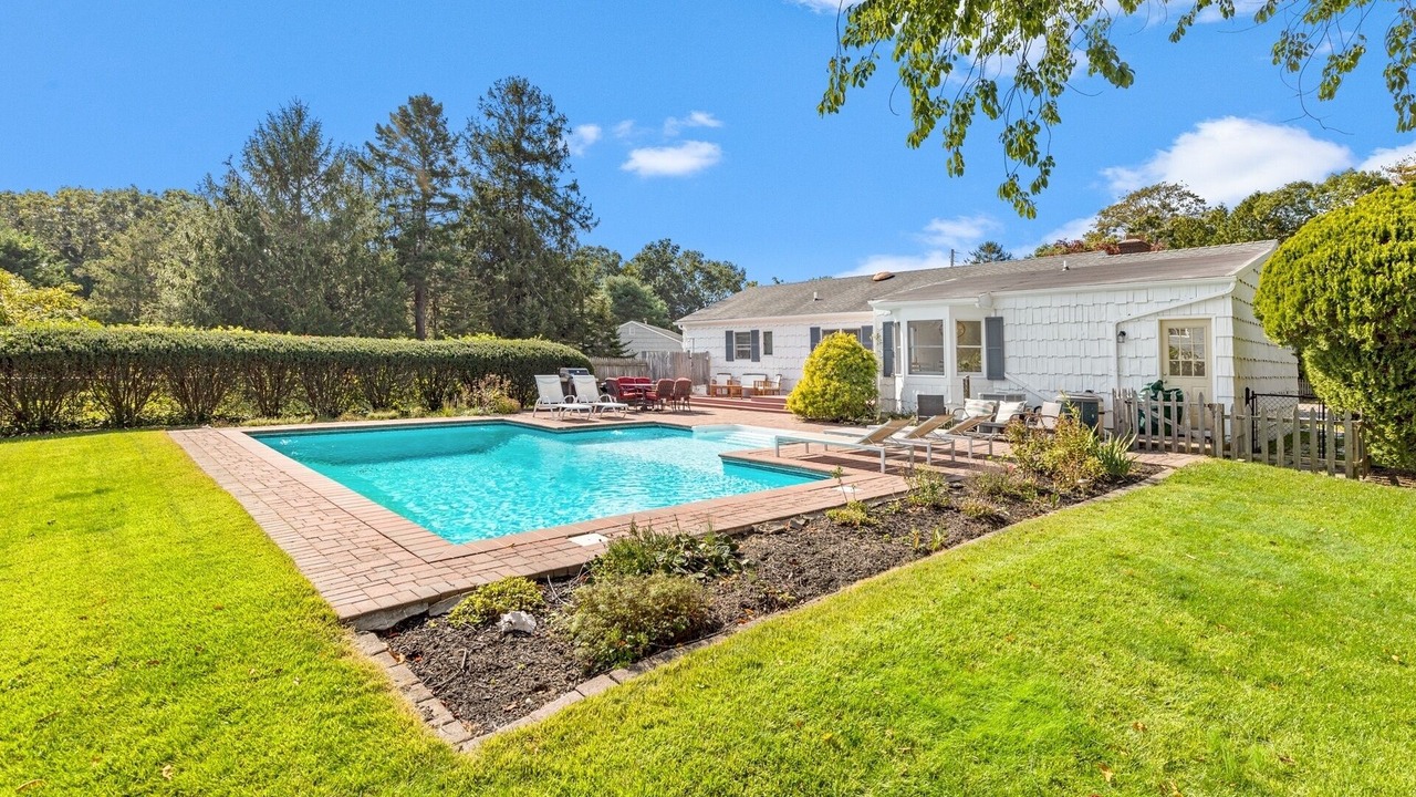 Photo of Outdoor in Westhampton Beach