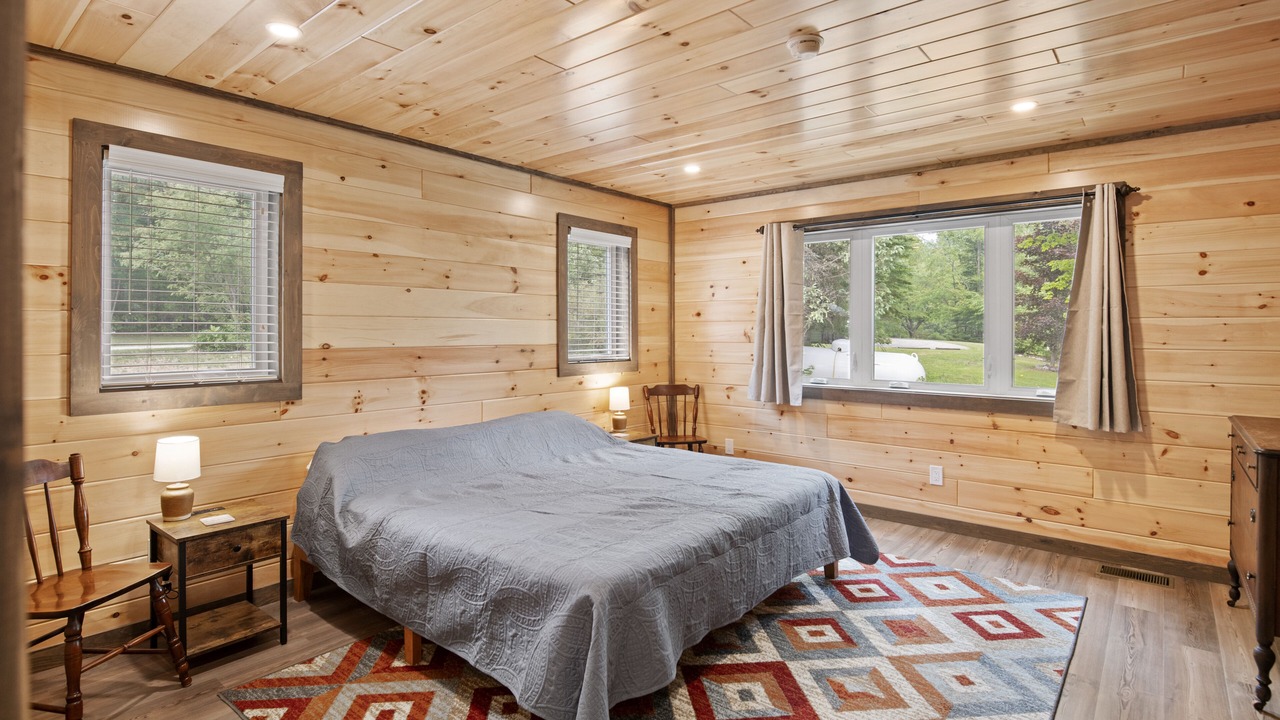 Photo of Bedroom in Severance