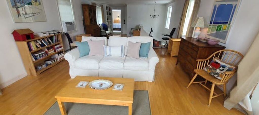 Photo of Livingroom in Lyme Center