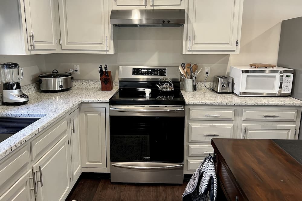 Photo of Kitchen in Monroe Bridge
