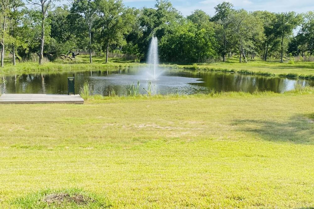 Photo of Others in Lake Jackson