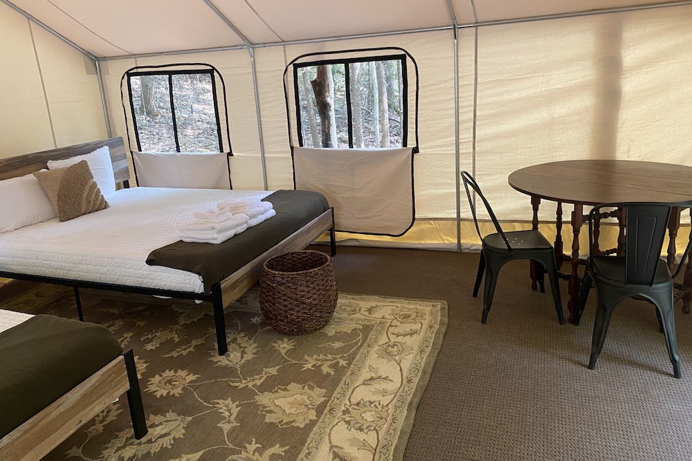 Photo of Bedroom in Middle Grove