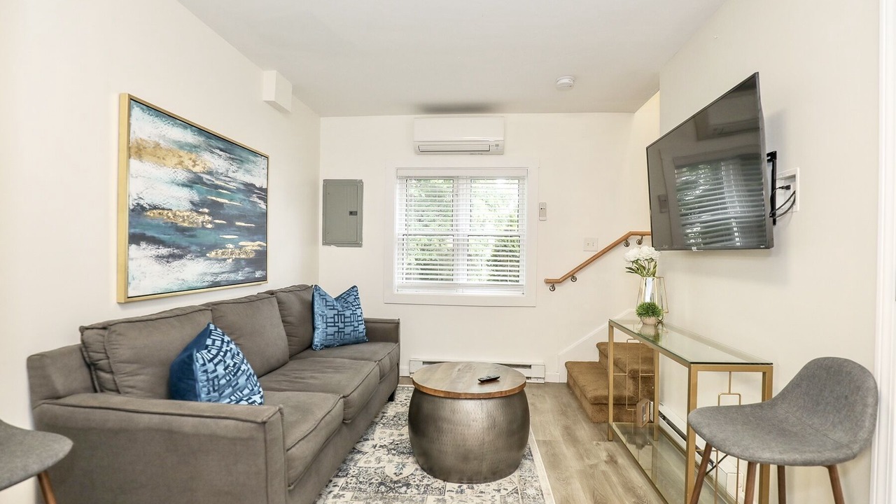 Photo of Livingroom in Winnisquam