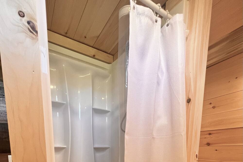 Photo of Bathroom in Colebrook