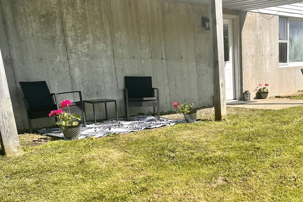 Photo of Outdoor in Colebrook