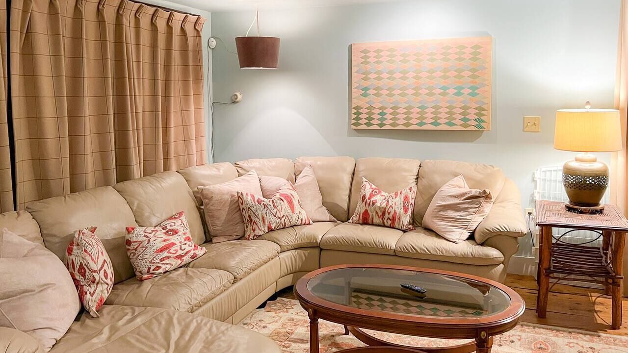 Photo of Livingroom in Bridgewater