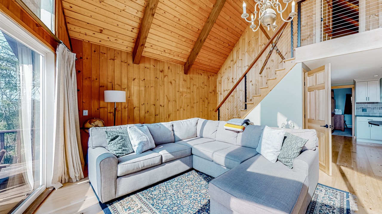 Photo of Livingroom in Waitsfield
