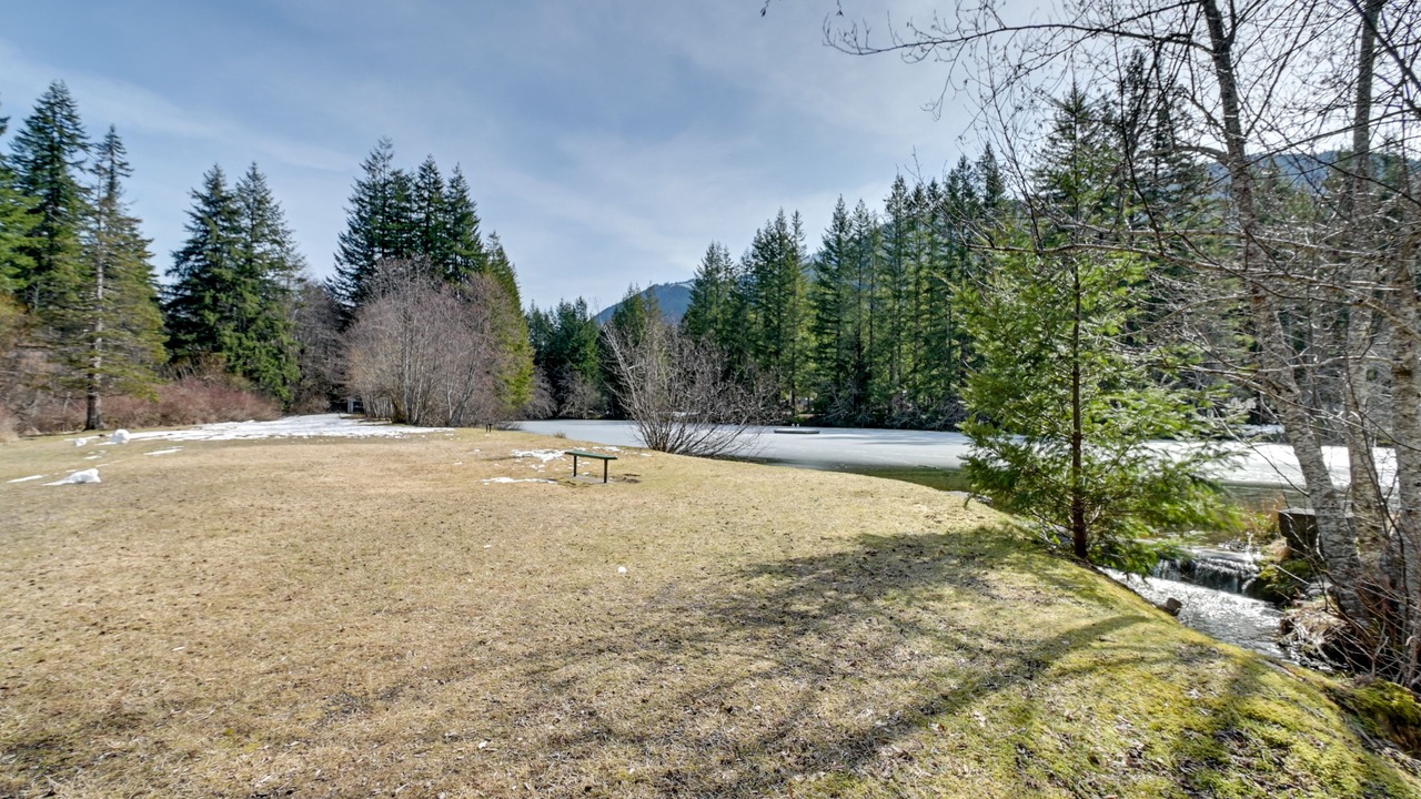 Photo of Others in Paradise Estates