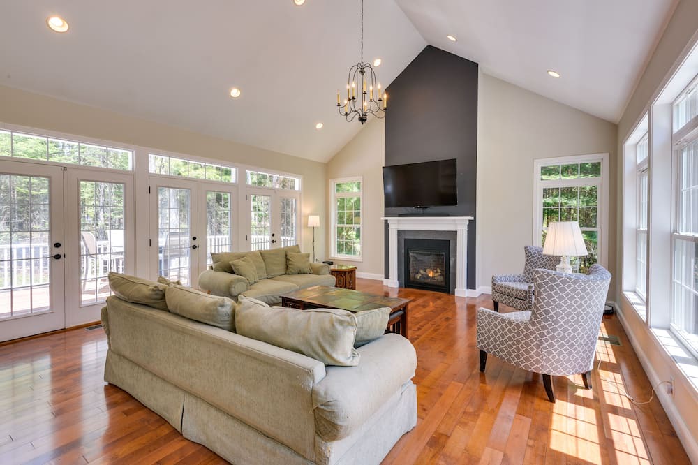 Photo of Livingroom in Washington
