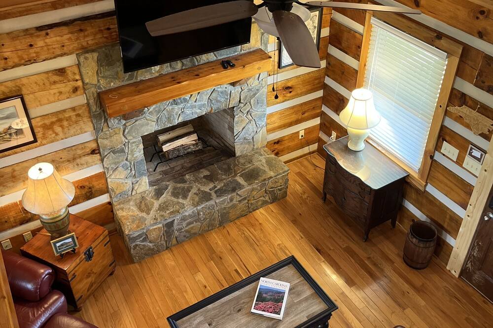 Photo of Livingroom in White Plains
