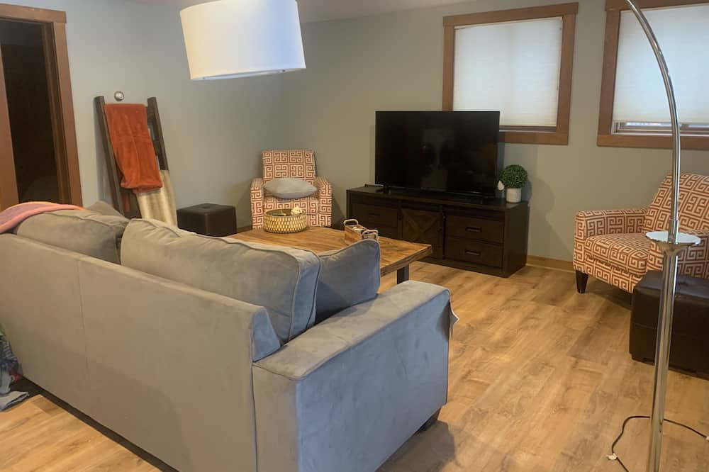 Photo of Livingroom in Eden