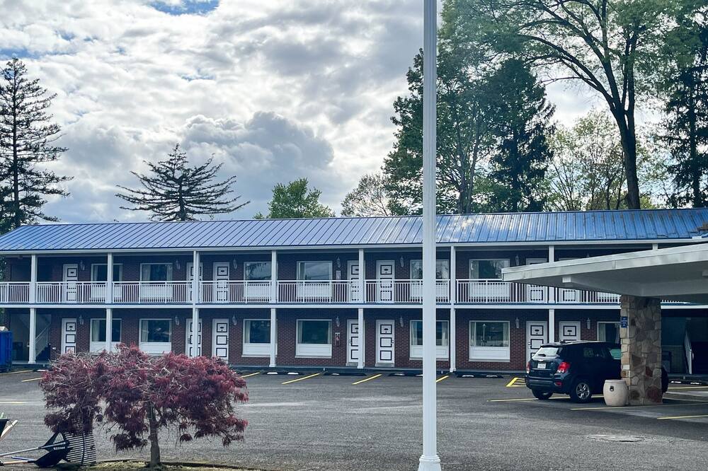 Photo of Outdoor in Fairmont