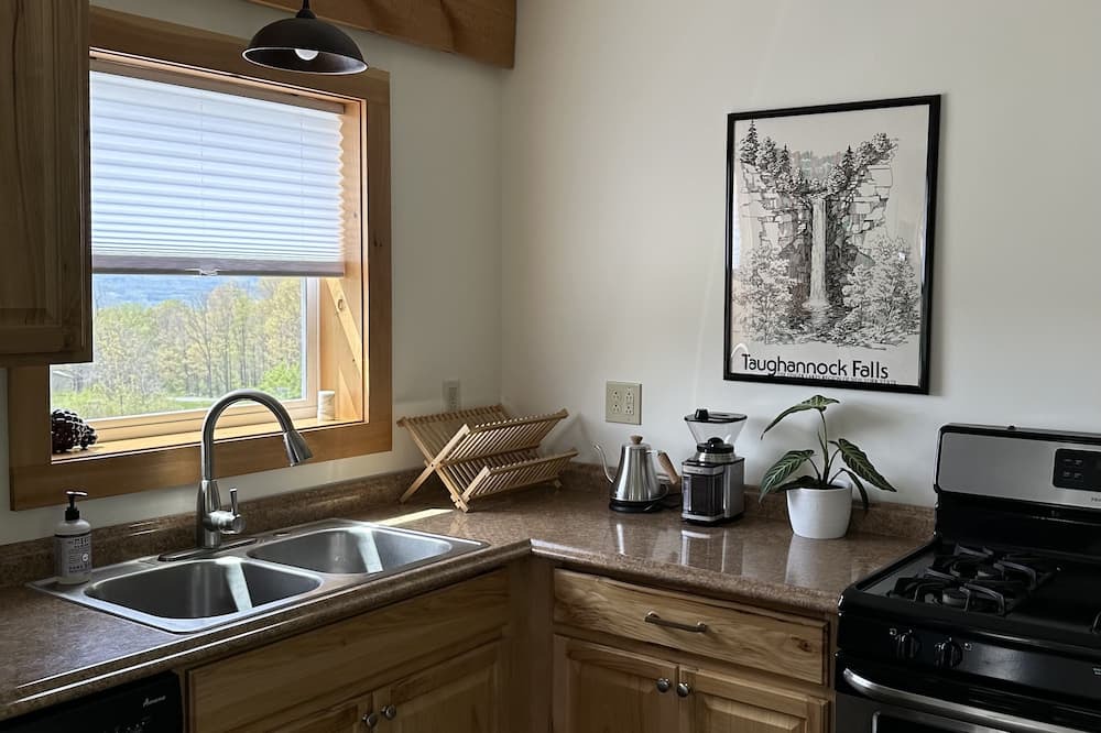 Photo of Kitchen in Burdett