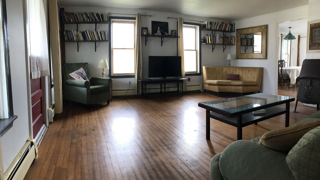 Photo of Livingroom in Rupert