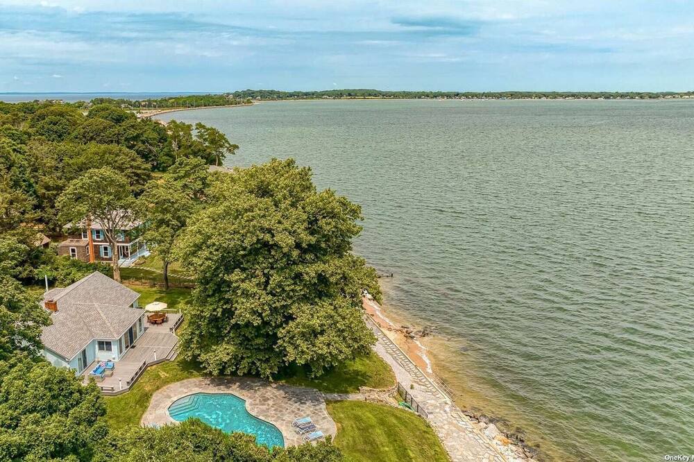 Photo of Outdoor in East Marion
