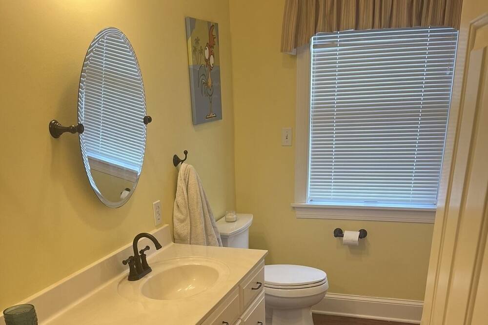 Photo of Bathroom in Bethlehem