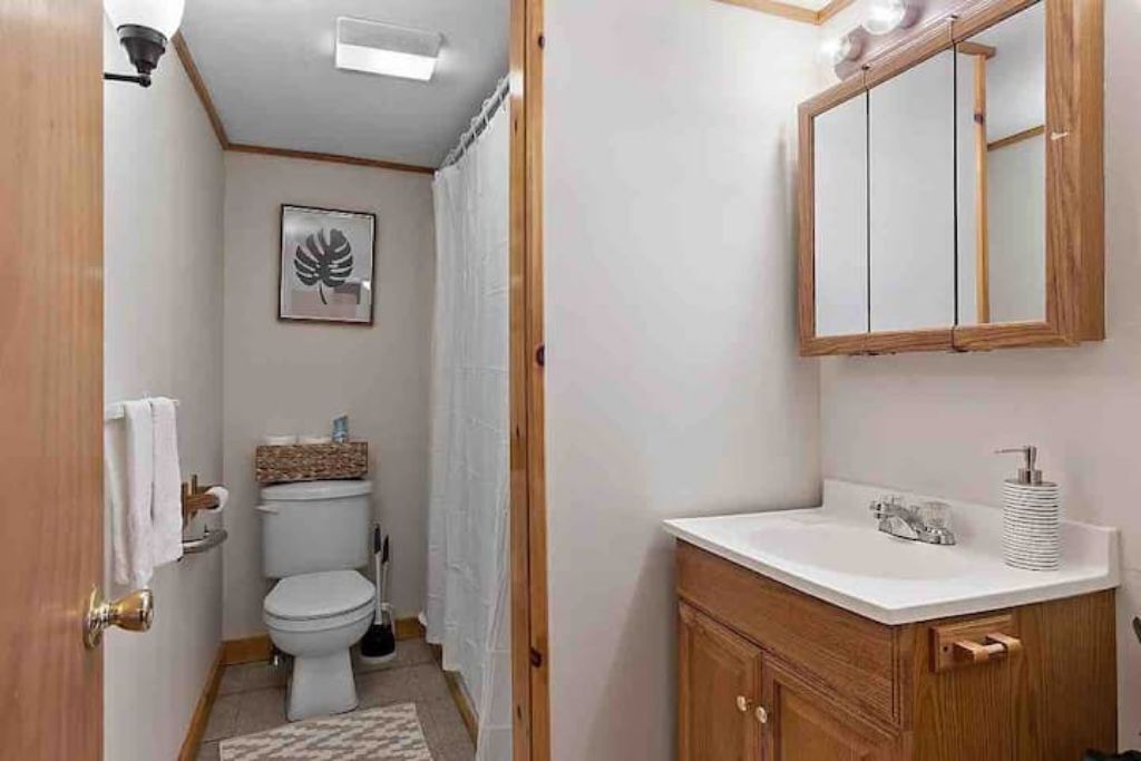 Photo of Bathroom in Thornton