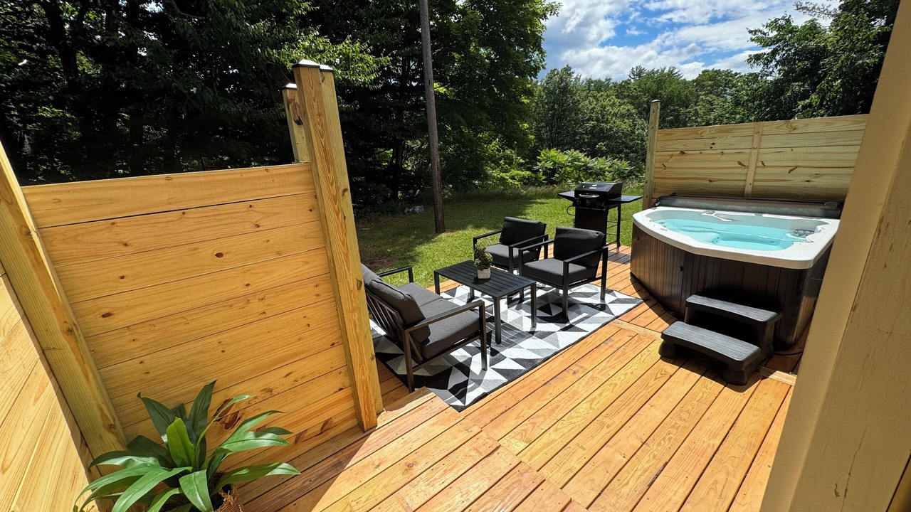 Photo of Outdoor in Thornton