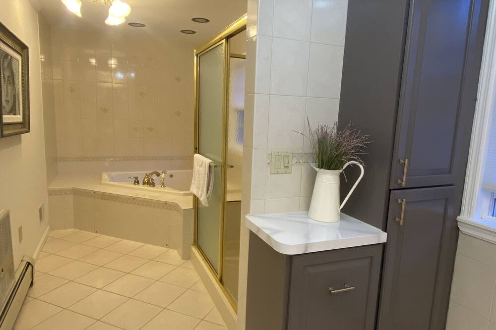 Photo of Bathroom in Lake Luzerne-Hadley