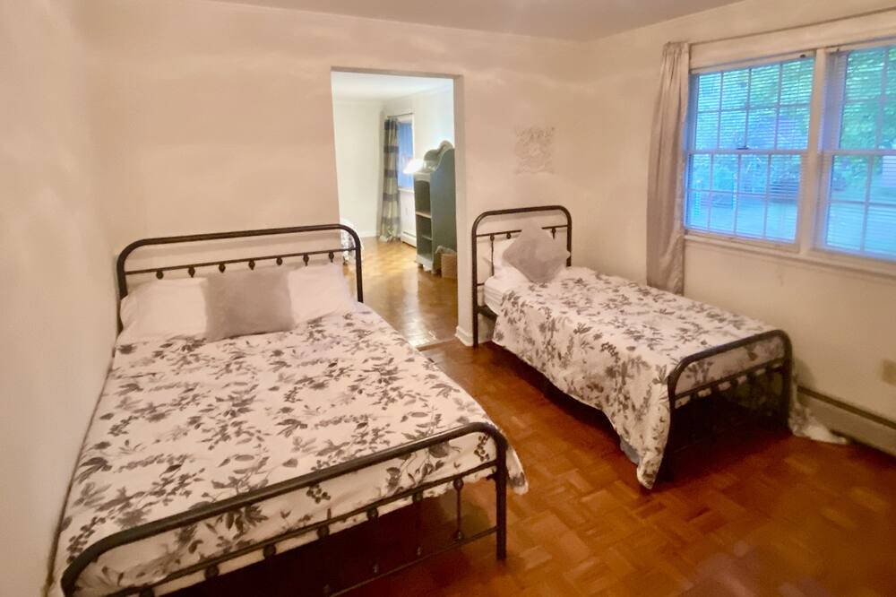 Photo of Bedroom in Lake Luzerne-Hadley