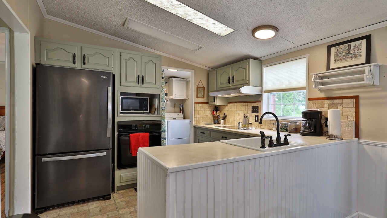 Photo of Kitchen in Crystal Beach