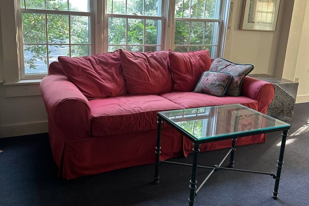Photo of Livingroom in Weybridge