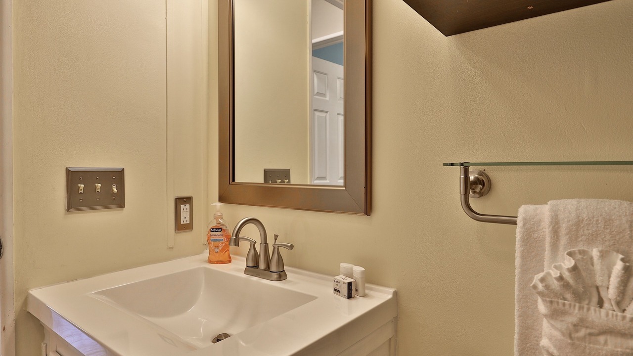 Photo of Bathroom in Crystal Beach