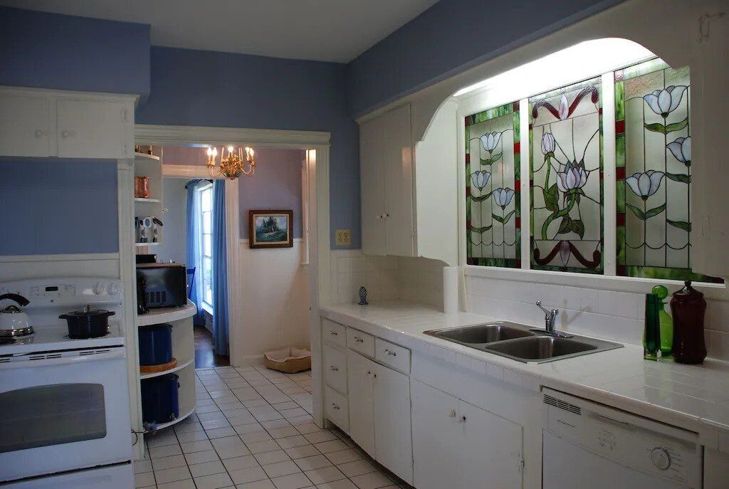 Photo of Kitchen in Damon
