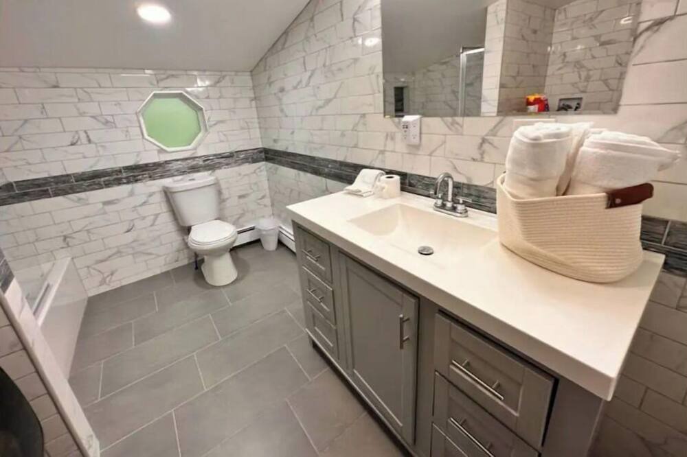 Photo of Bathroom in Mountain Dale