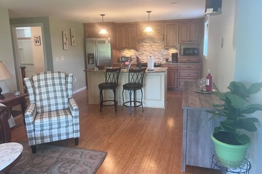 Photo of Livingroom in Lochmere