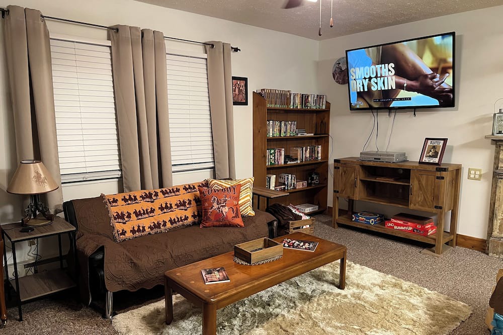 Photo of Livingroom in Wakefield