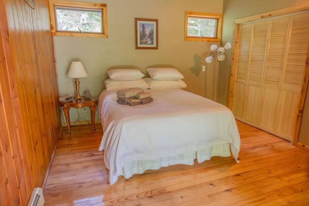 Photo of Bedroom in Palenville
