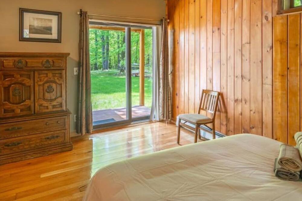 Photo of Bedroom in Palenville