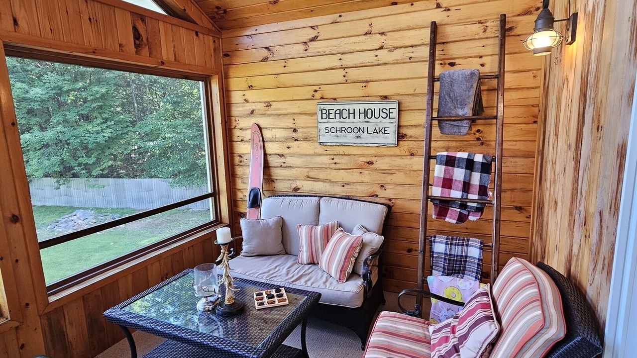 Photo of Livingroom in Pottersville