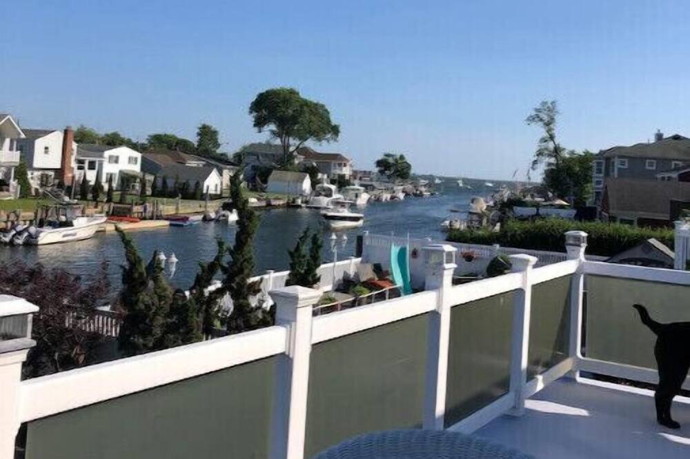 Photo of Outdoor in Massapequa