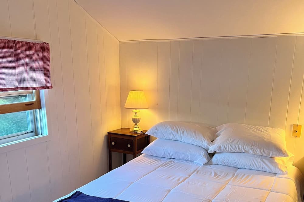 Photo of Bedroom in Eastern Vermont