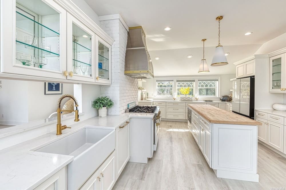 Photo of Kitchen in Shinnecock Hills