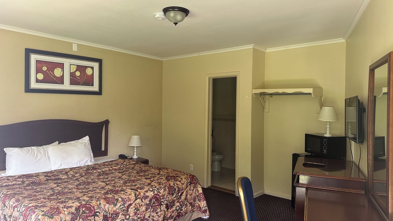 Photo of Bedroom in Kingston