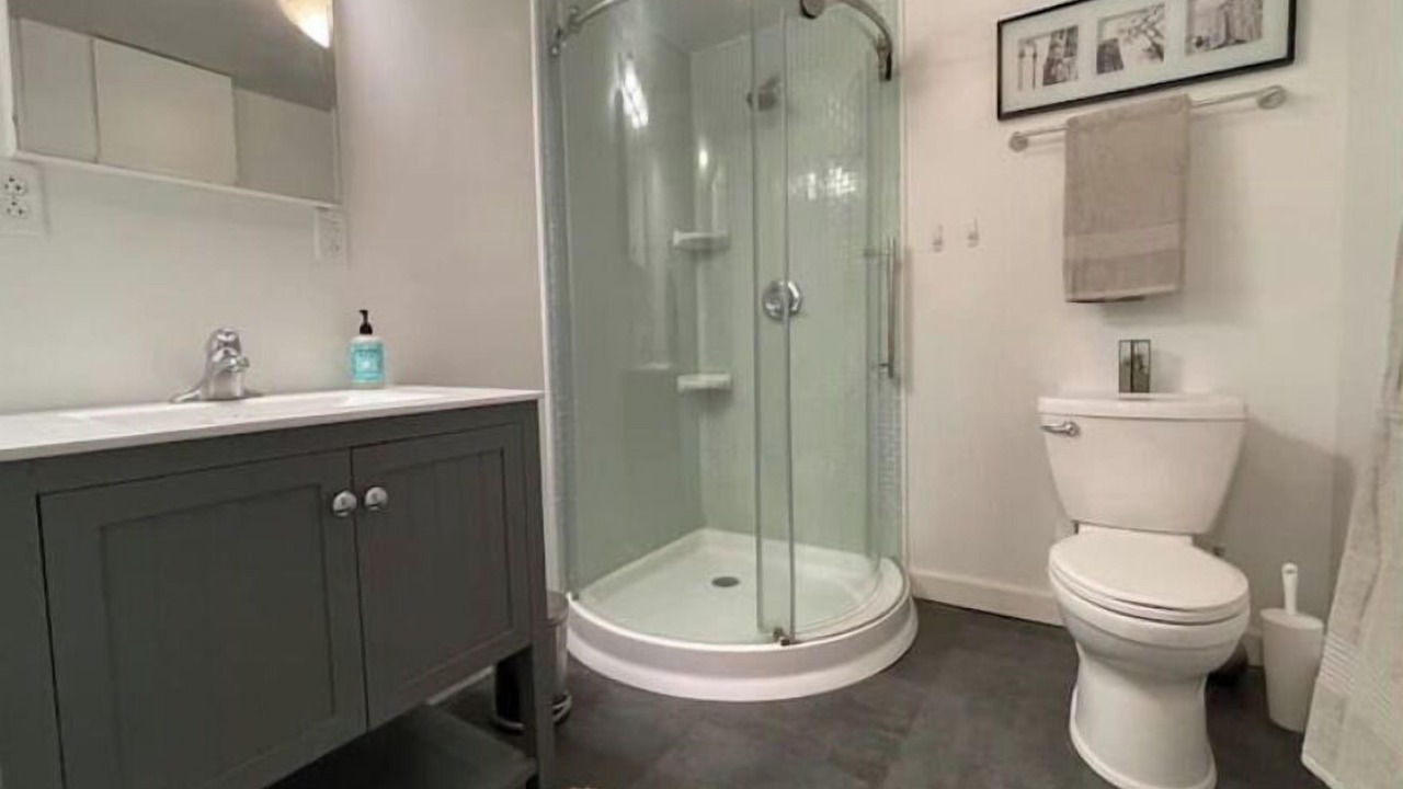 Photo of Bathroom in Lodi