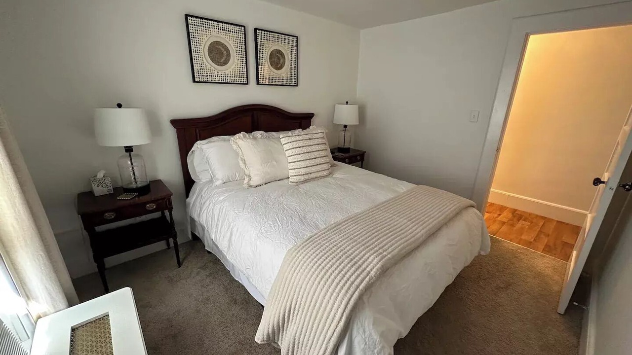 Photo of Bedroom in Hudson