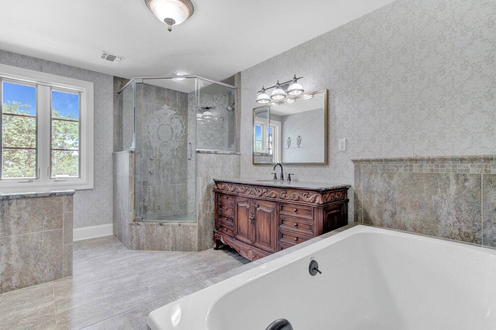 Photo of Bathroom in Oakdale