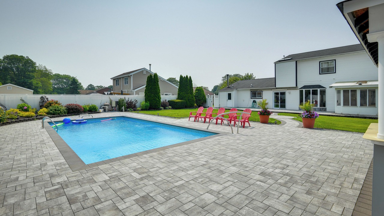 Photo of Outdoor in North Bellport