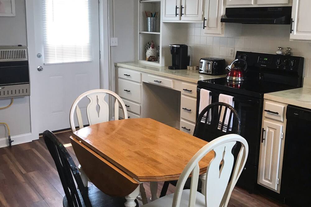 Photo of Kitchen in Moorefield
