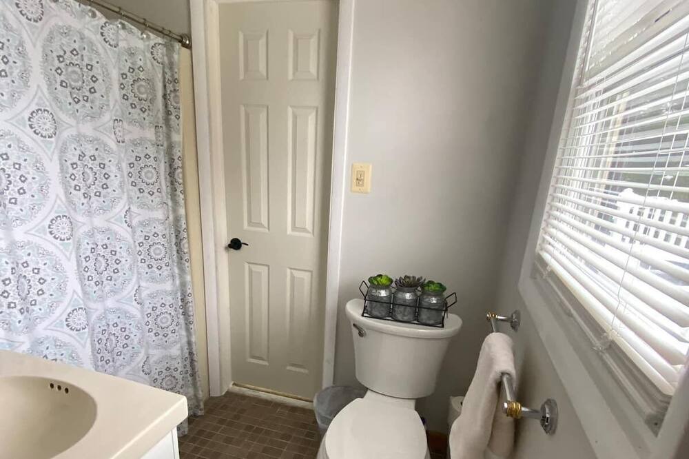 Photo of Bathroom in Somers Point