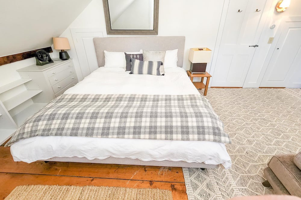 Photo of Bedroom in Waterbury