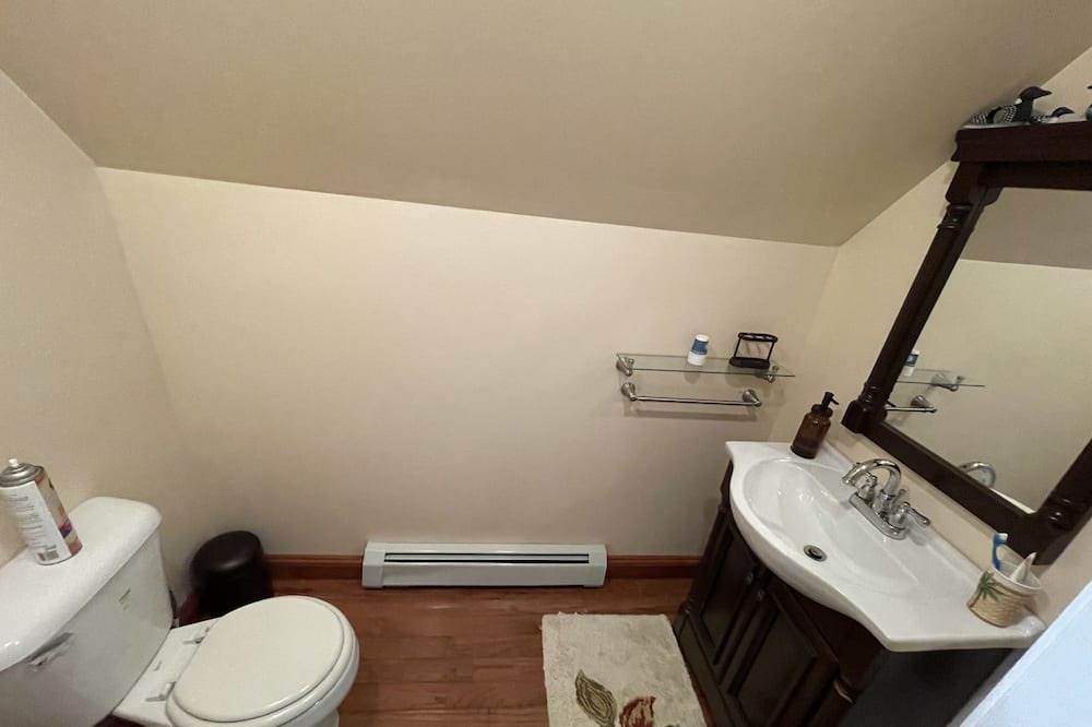 Photo of Bathroom in Woodsville