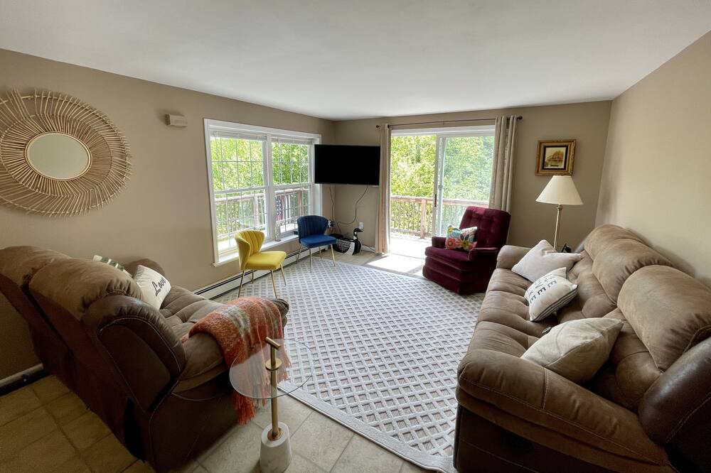 Photo of Livingroom in Woodsville