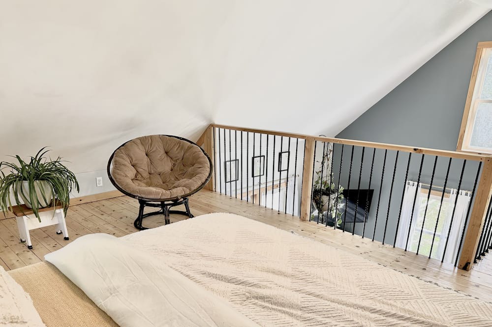 Photo of Bedroom in West Burke