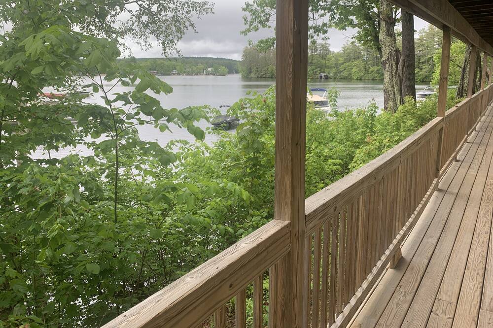 Photo of Patio Balcony in Winnisquam